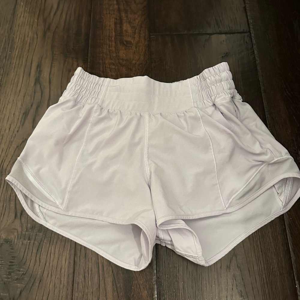 Lululemon Hotty Hot 2.5 inch